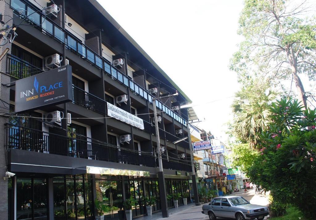 Inn Place Serviced Residence Pattaya Exteriör bild