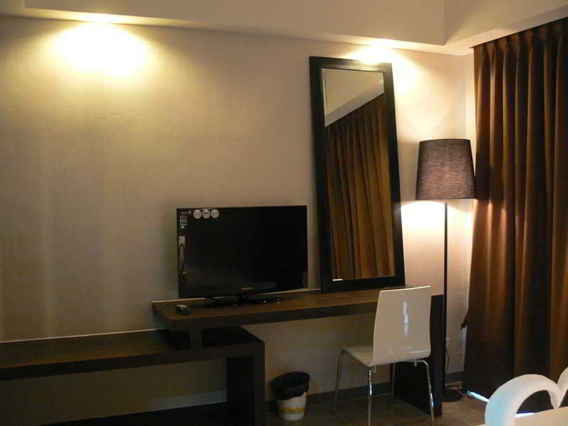 Inn Place Serviced Residence Pattaya Exteriör bild