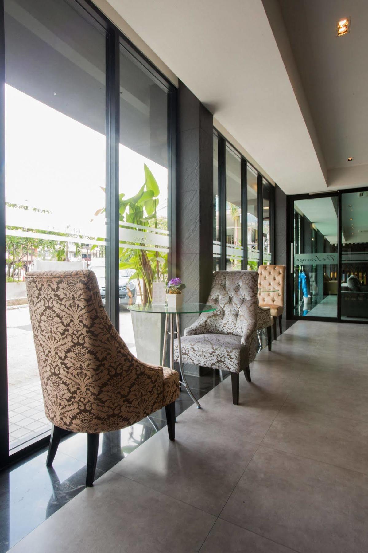 Inn Place Serviced Residence Pattaya Exteriör bild