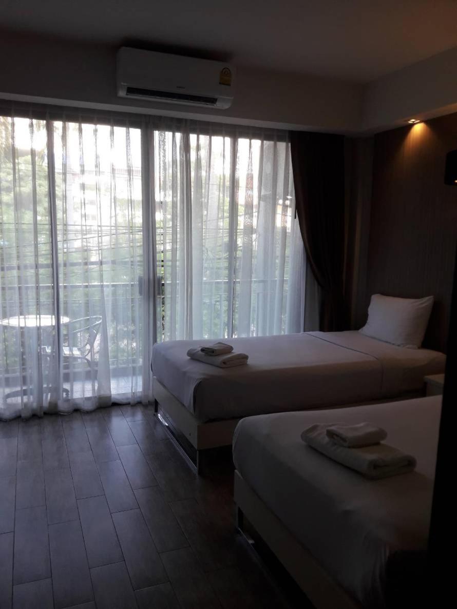 Inn Place Serviced Residence Pattaya Exteriör bild