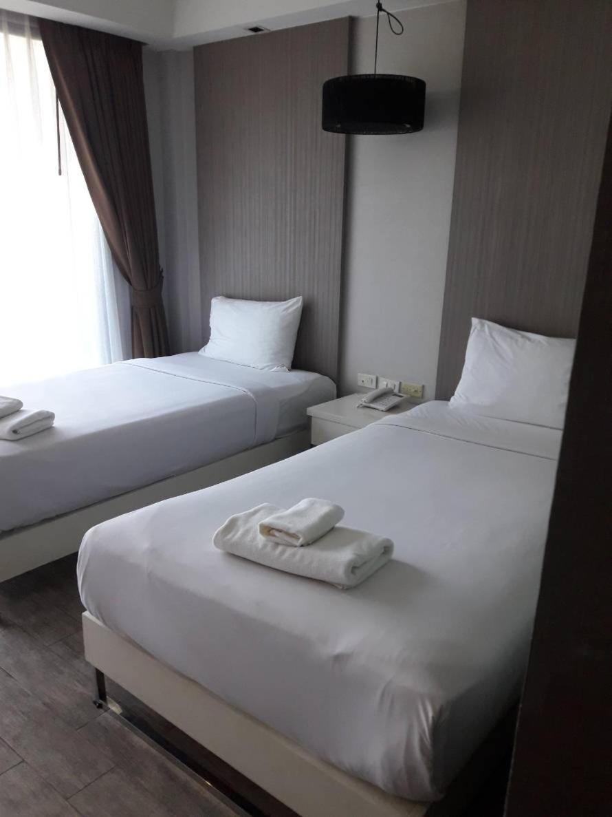 Inn Place Serviced Residence Pattaya Exteriör bild